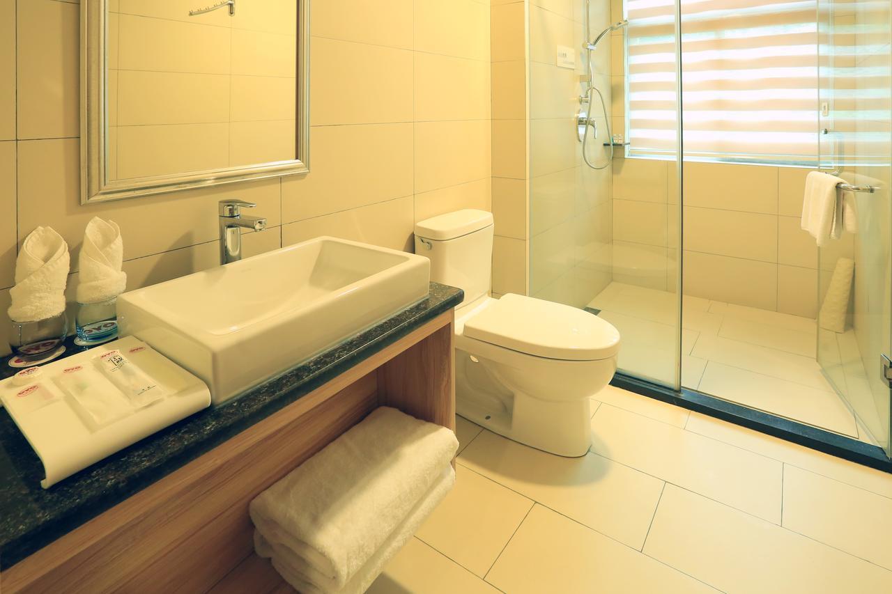 Oyo8001 Tiandi Hotel Thẩm Quyến Ngoại thất bức ảnh